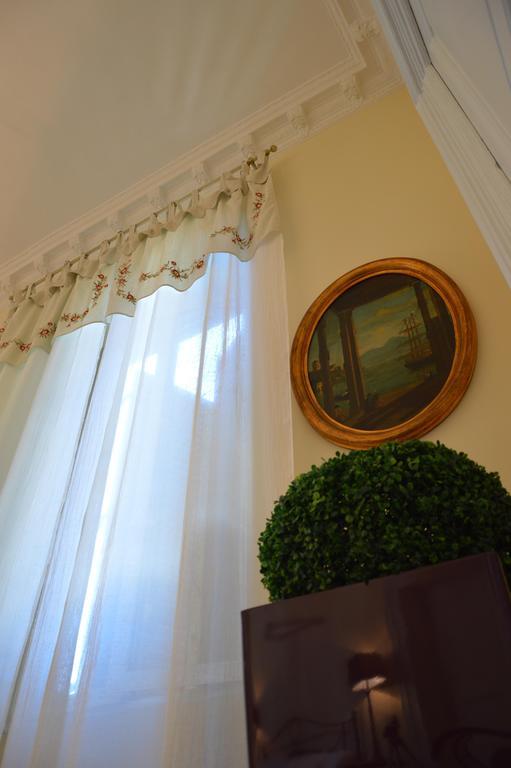 Paola A Trastevere Rome Room photo