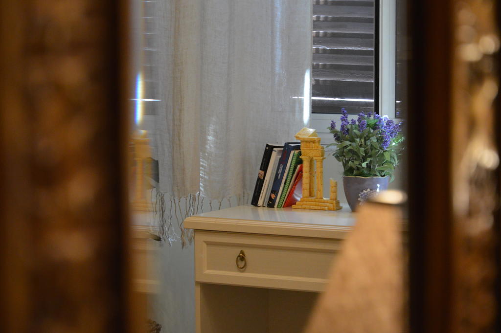 Paola A Trastevere Rome Room photo