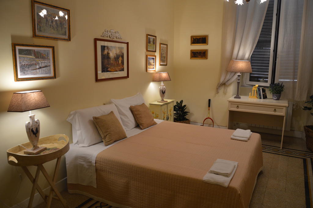 Paola A Trastevere Rome Room photo